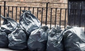 How Much Does A Bag Of Black Bin Bags Costs?